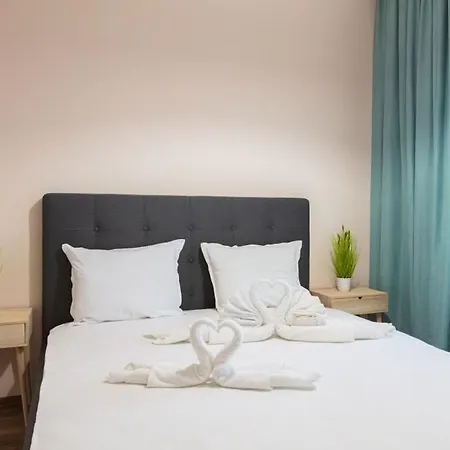 Cote D'azur 公寓式酒店 布尔加斯