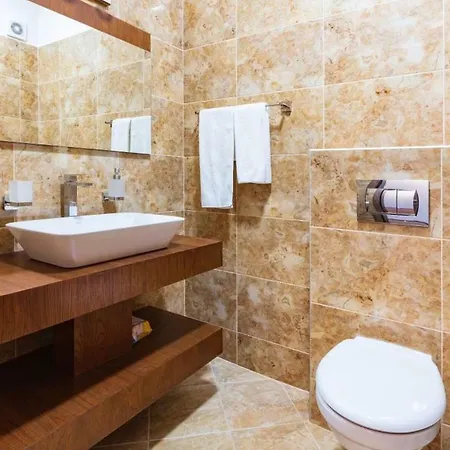 Cote D'azur Hotel apartamentowy *