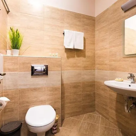 Cote D'azur Hotel apartamentowy *